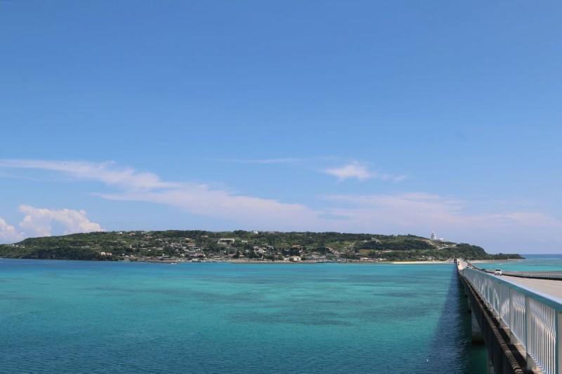橋で渡れる沖縄の離島「古宇利島」のお勧め紹介！