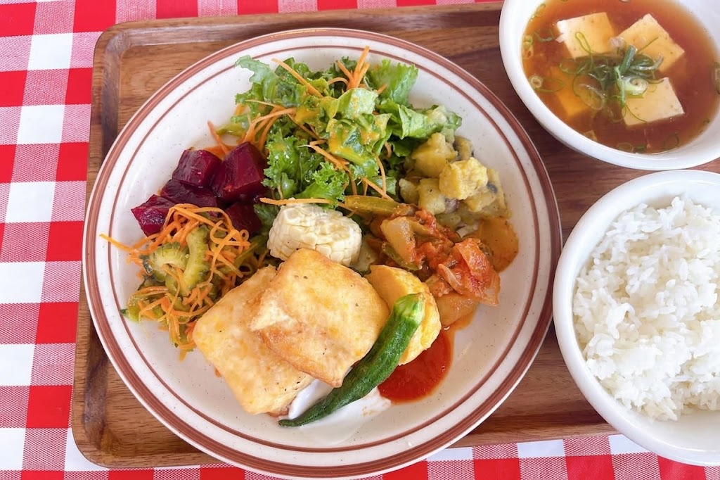 🌺【那覇】心も体もホッとする味。隠れた名店「パーラーぬちぐすい」で絶品沖縄グルメを堪能！